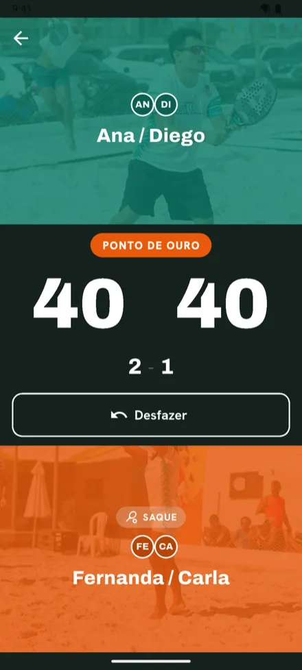 Placar ao vivo de uma partida de beach tennis no Rebatida, com os games e os pontos das duas duplas